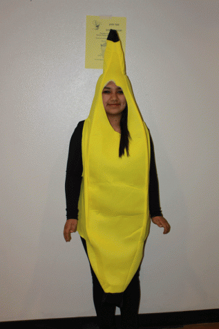 Larissa Romero rocking her Banana costume