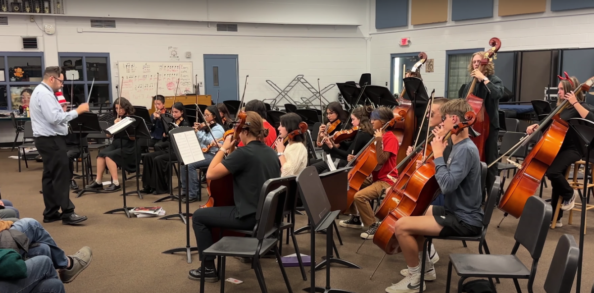 SFHS+Orchestra+Performs+Traditional+Mariachi+Piece