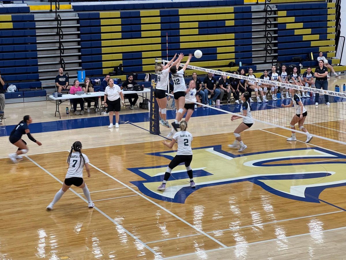 SFHS Varsity Volleyball Defeats St. Mike's 3-1